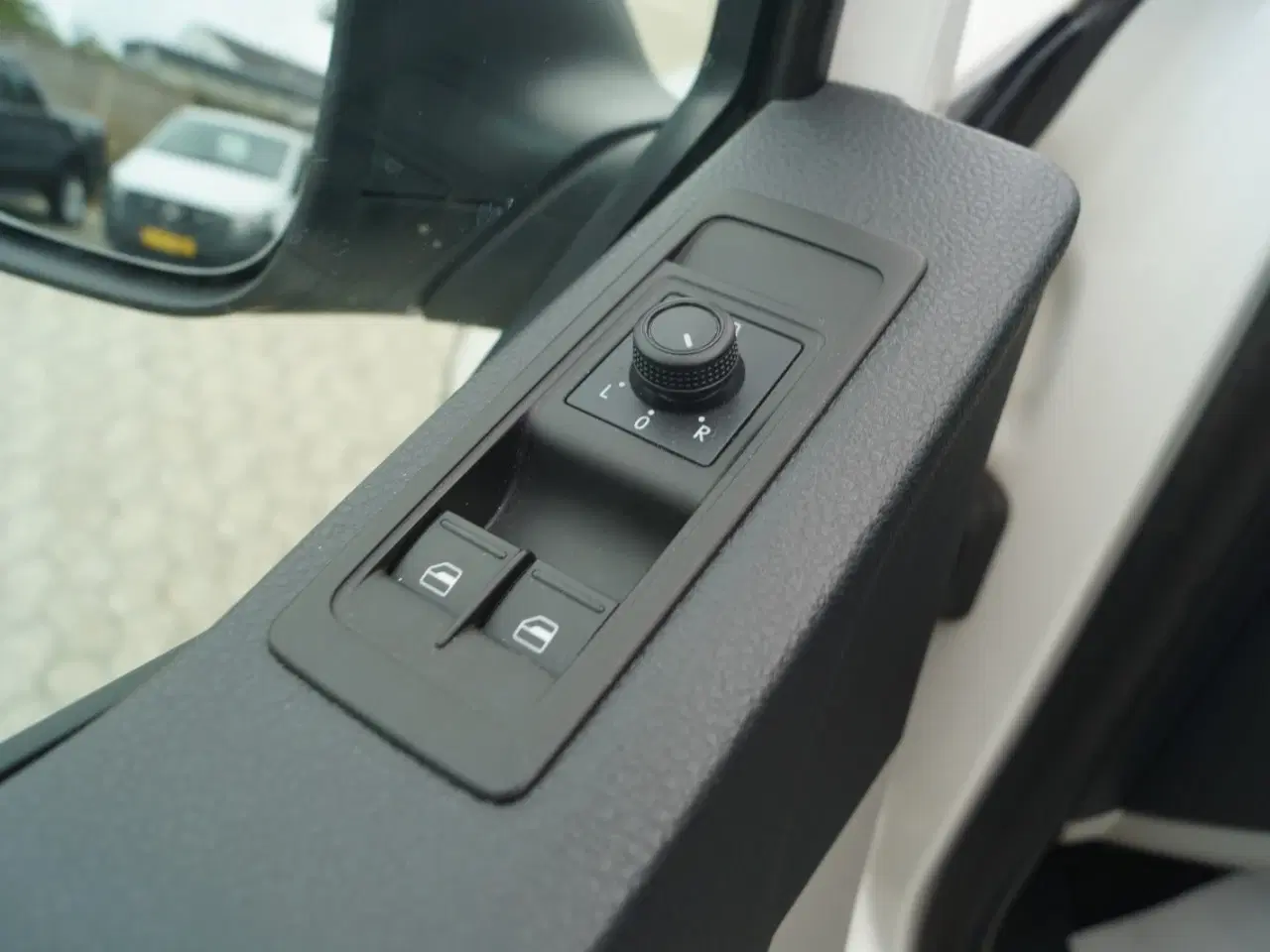Billede 4 - VW Transporter 2,0 TDi 150 Kassevogn DSG kort