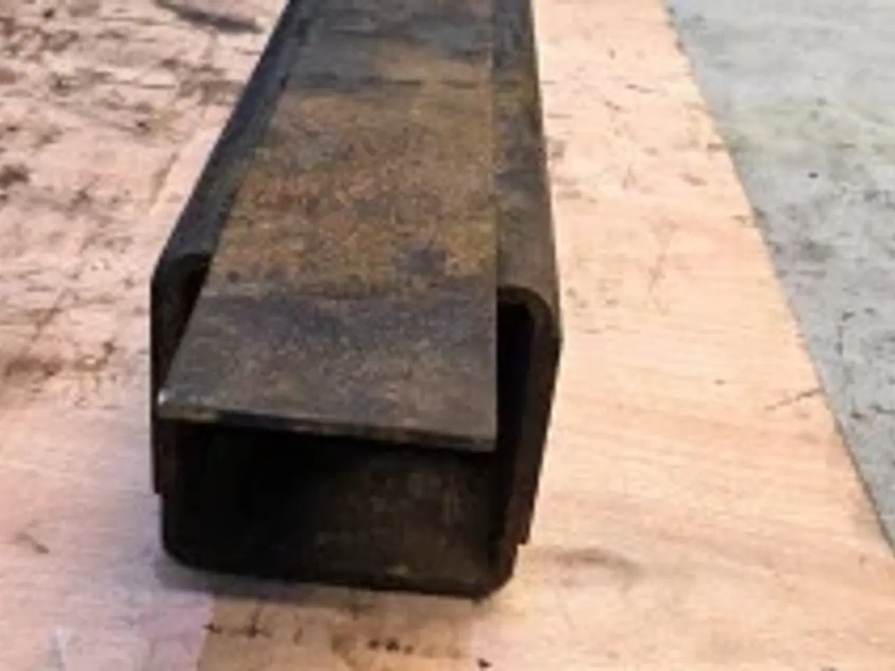 Billede 3 - New Holland LB110 Stabilisator 85818850