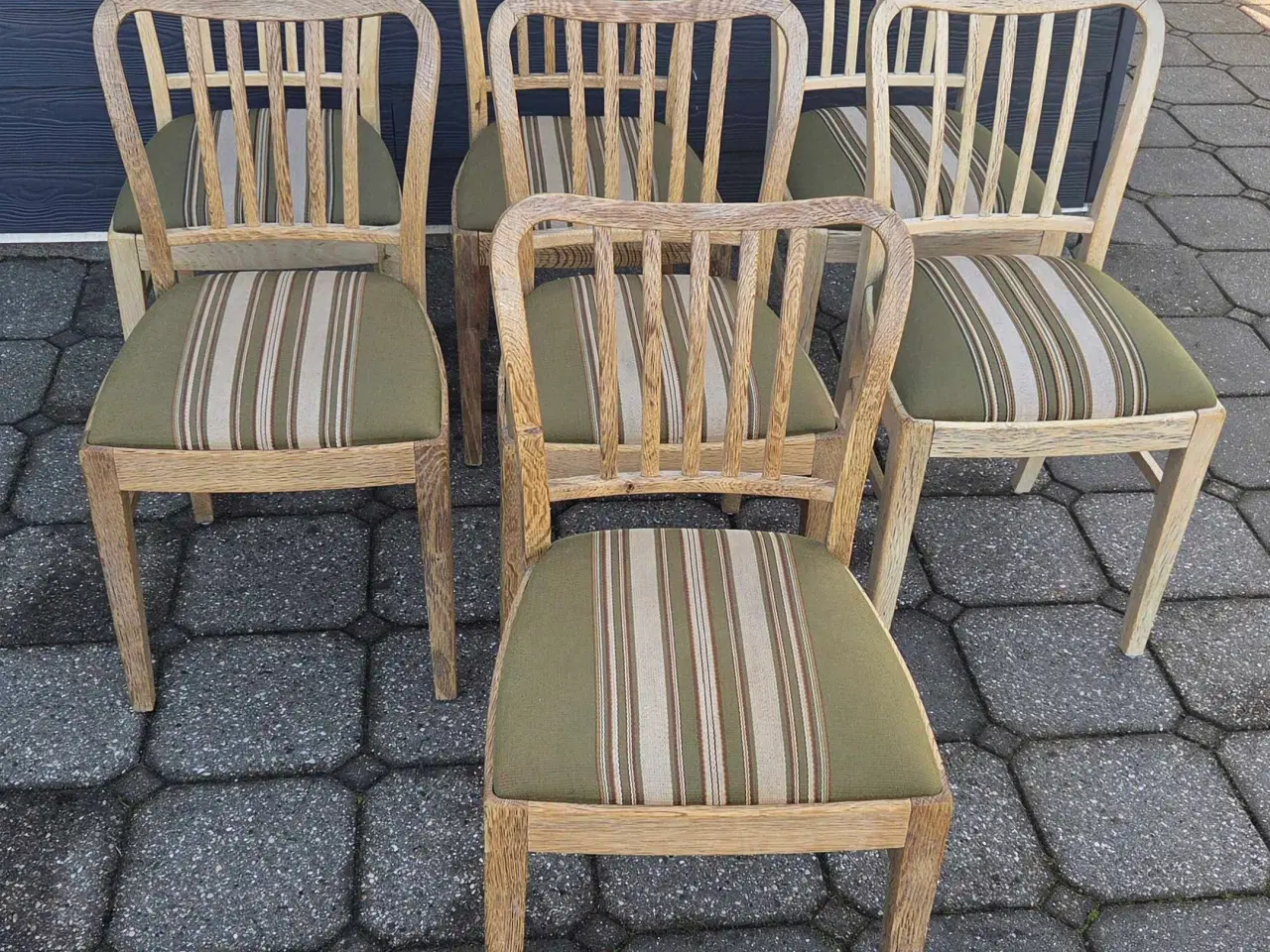 Billede 2 - Spisesbords stole