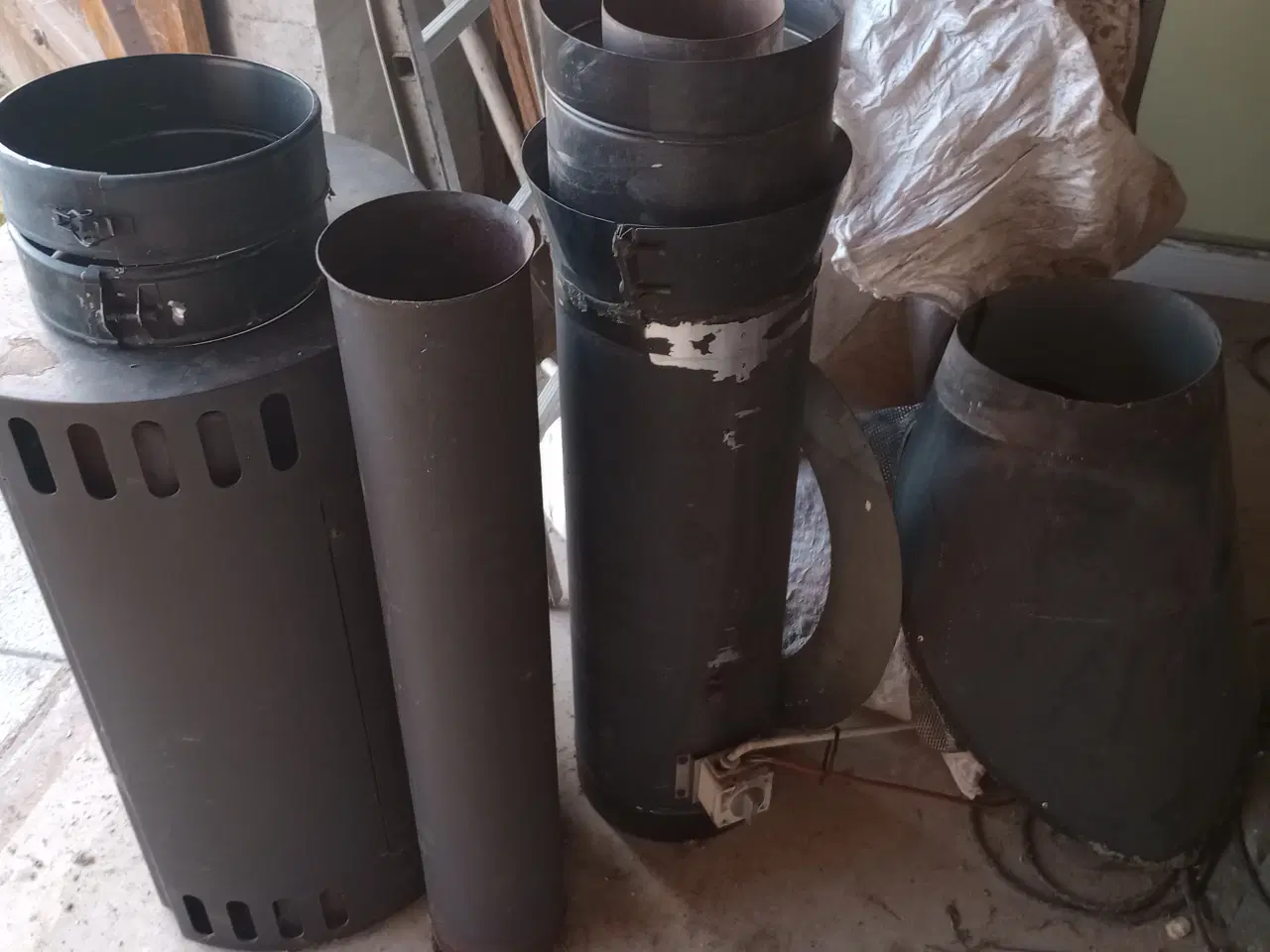 Billede 3 - Brændeovn med glasdør inkl skorstensdele