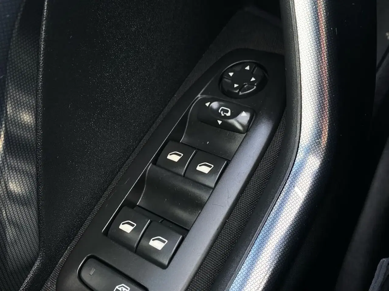 Billede 18 - Peugeot 2008 1,6 BlueHDi Selection Sky 100HK 5d