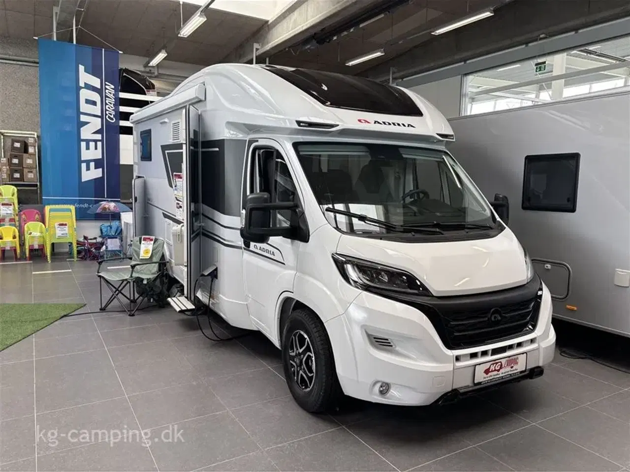 Billede 1 - 2024 - Adria Coral 650 SL   Klar til Eventyr? Oplev Den Nye Adria Coral 650 SL 2024!
