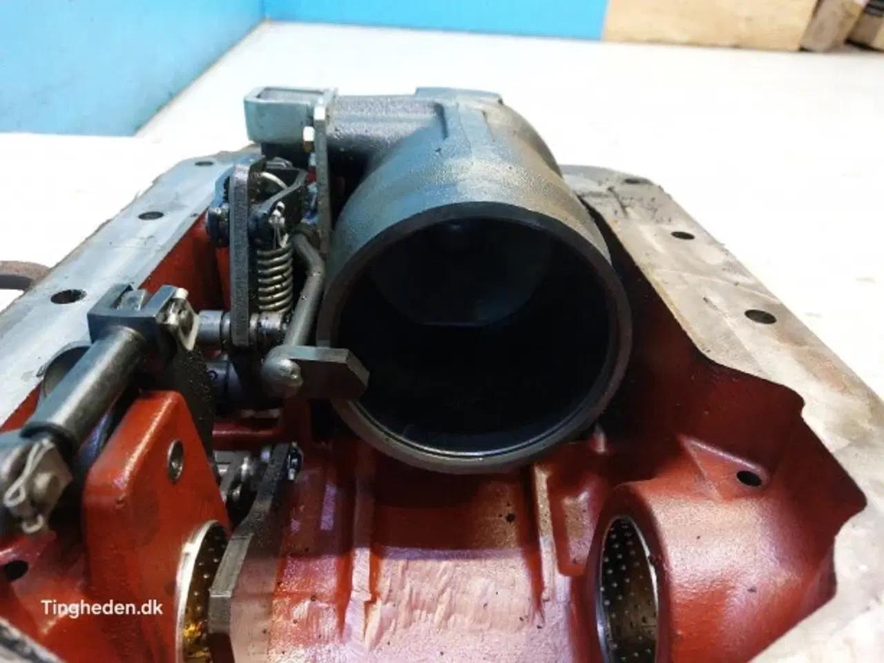 Billede 11 - Case Farmall 95A Dæksel 5098972