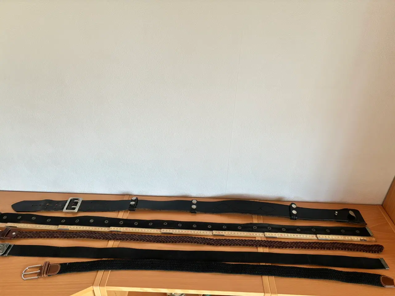 Billede 1 - Bælter i forskellige størrelser