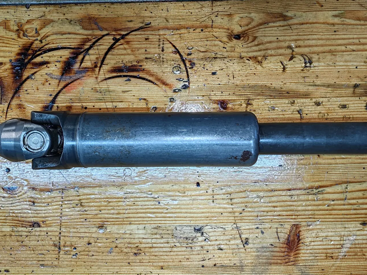 Billede 1 - BMW R1100 Driveshaft/ trækaksel  pn: 26112325747