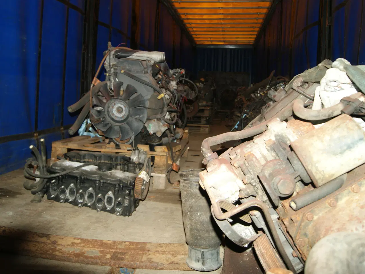 Billede 2 - 14 stk., Varevogns og Lastvogns motorer og geark.