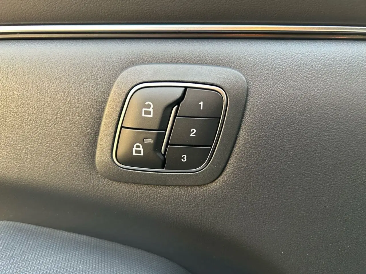 Billede 15 - Ford Mustang Mach-E 75 Premium Standard Range AWD