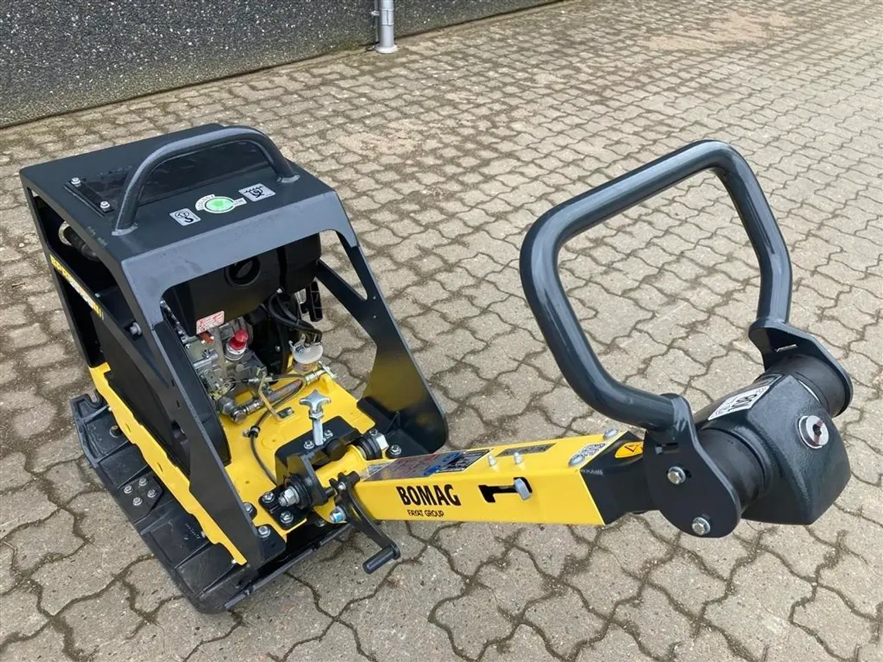 Billede 5 - Bomag BPR 25/50 D Regulering af vibrator og motoromdrejninger fra håndtag