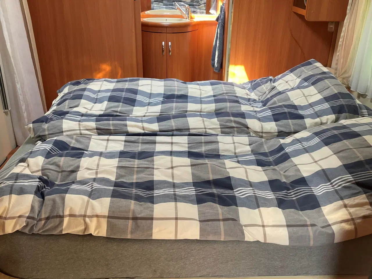 Billede 8 - Campingvogn Hobby 780 WFU 2010 med Vikingtelt fra 