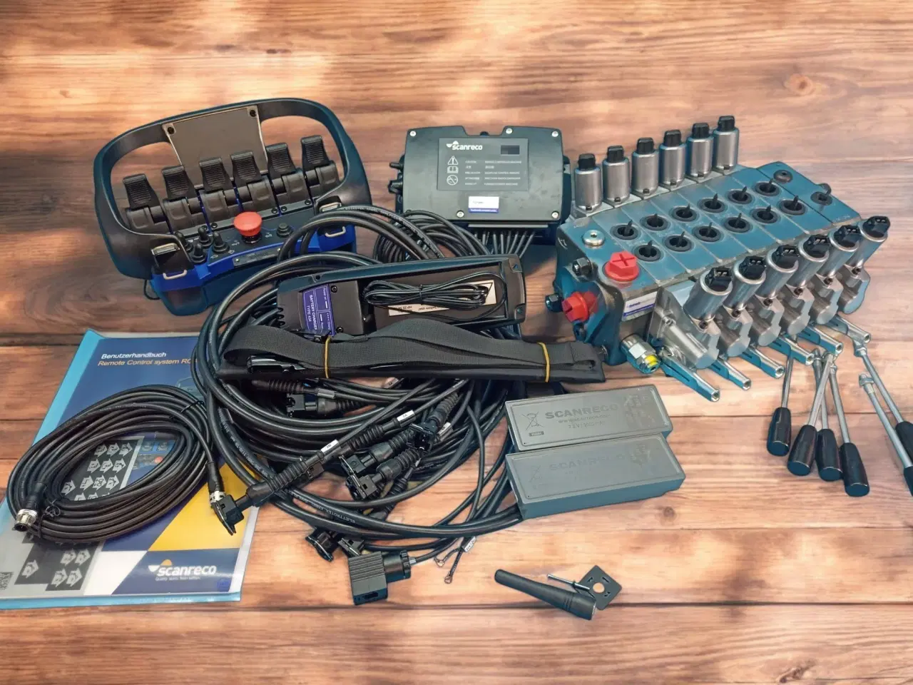 Billede 1 - Radio Scanreco + hydraulisk ventil Walvoil DPX 