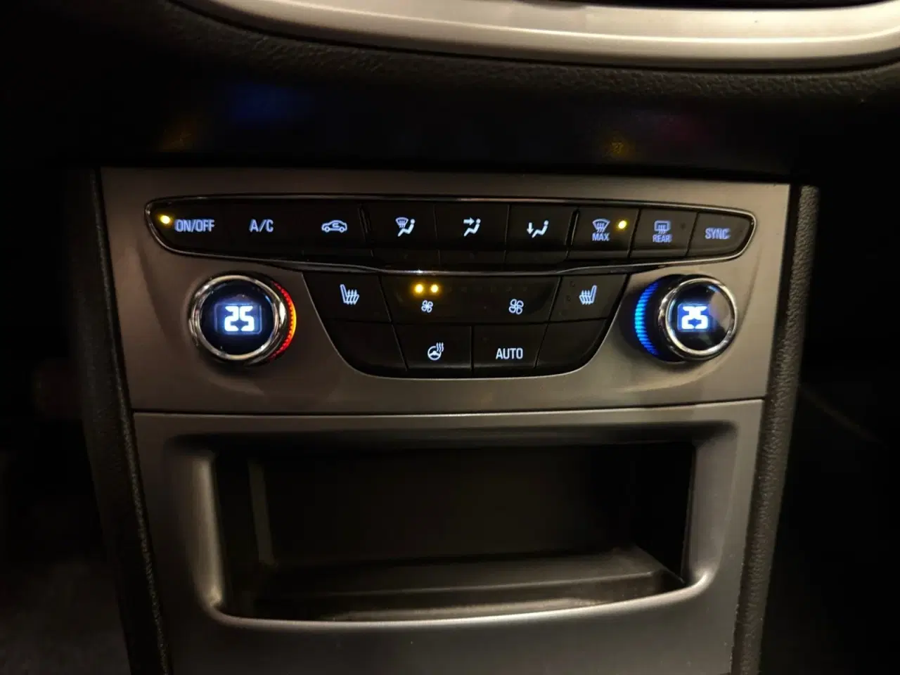 Billede 10 - Opel Astra 1,6 CDTi 136 Excite Sports Tourer