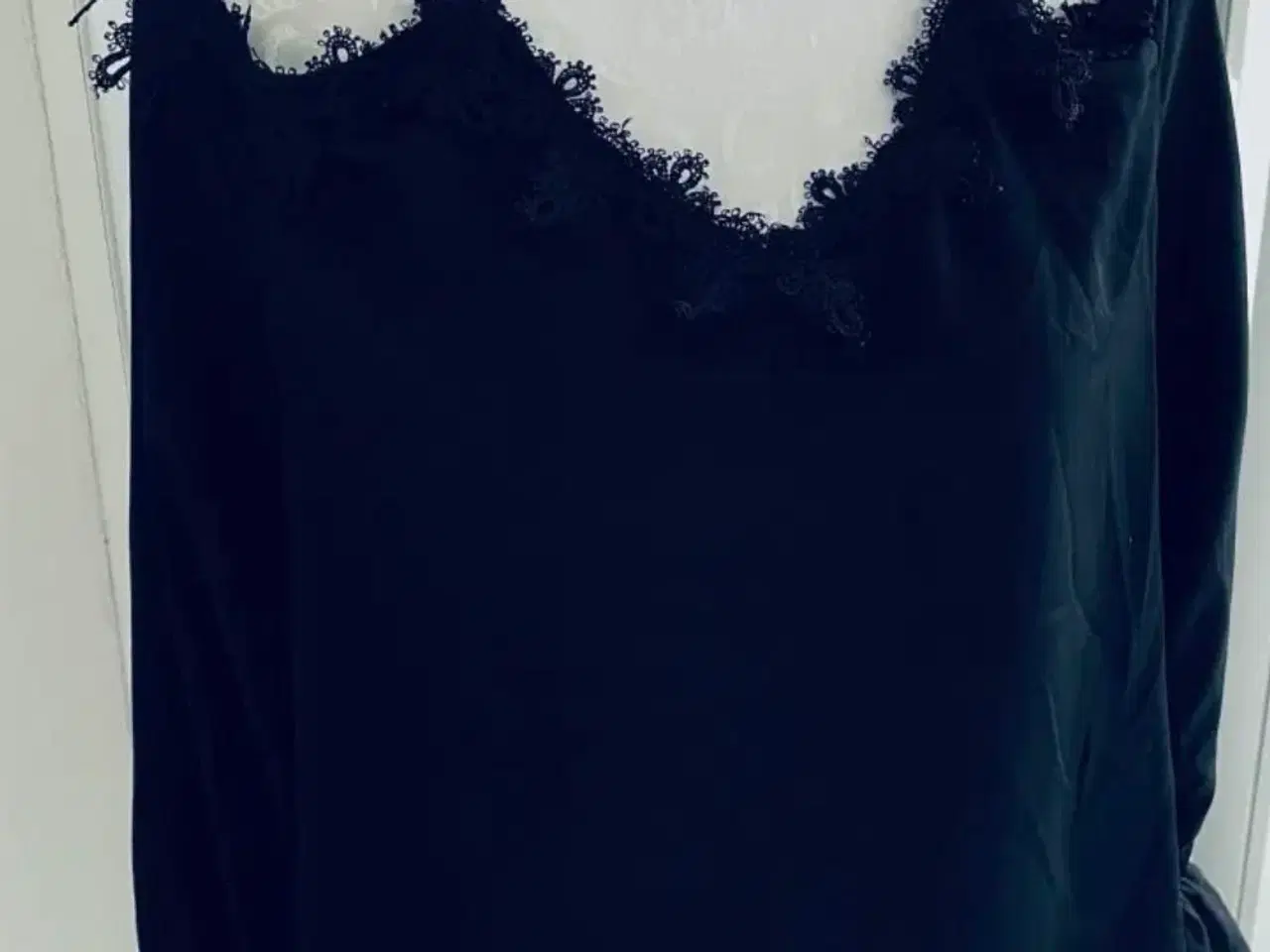Billede 1 - Bluse fra GinaTricot 