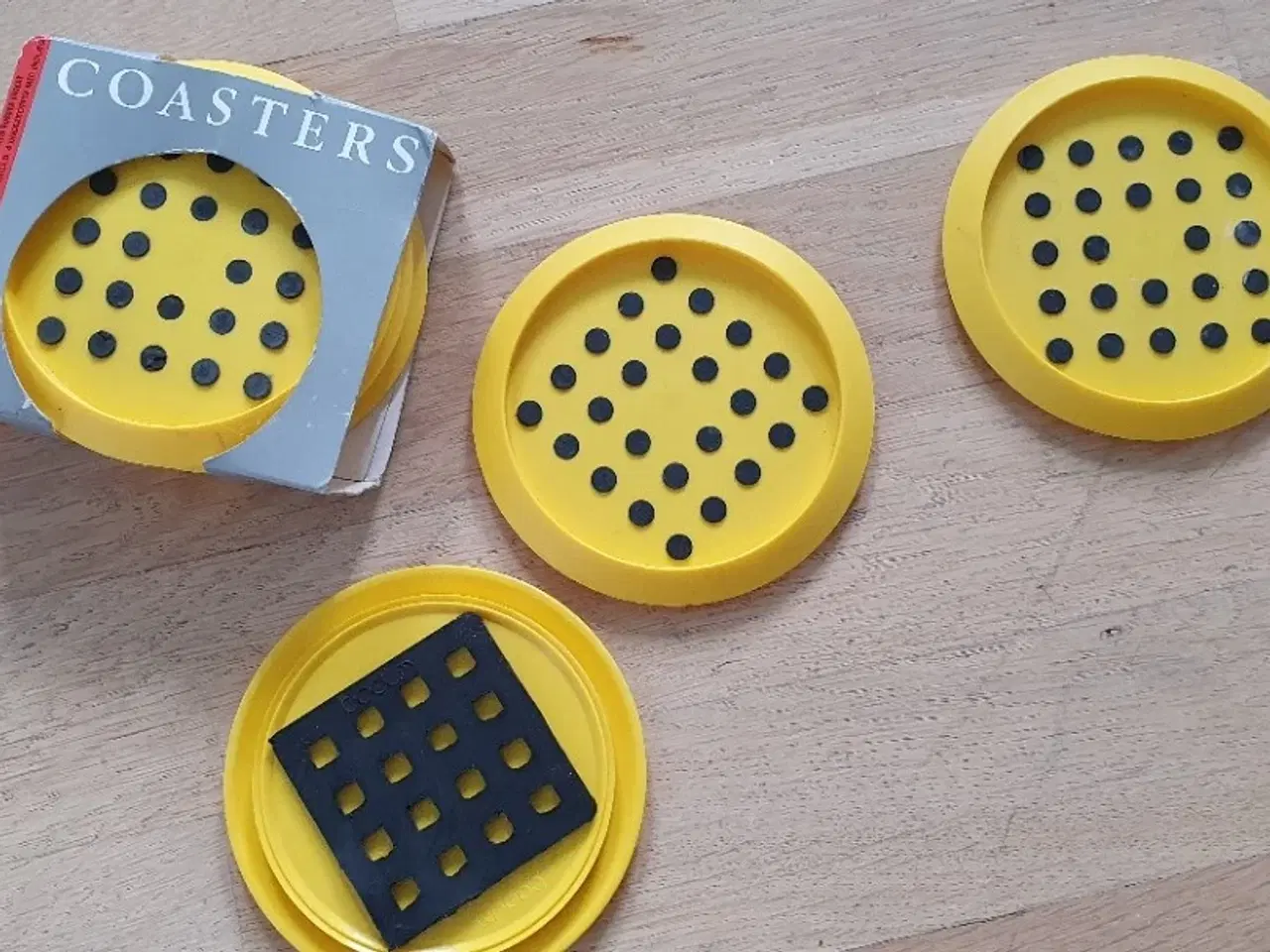 Billede 3 - Underkopper/Bordskåner	