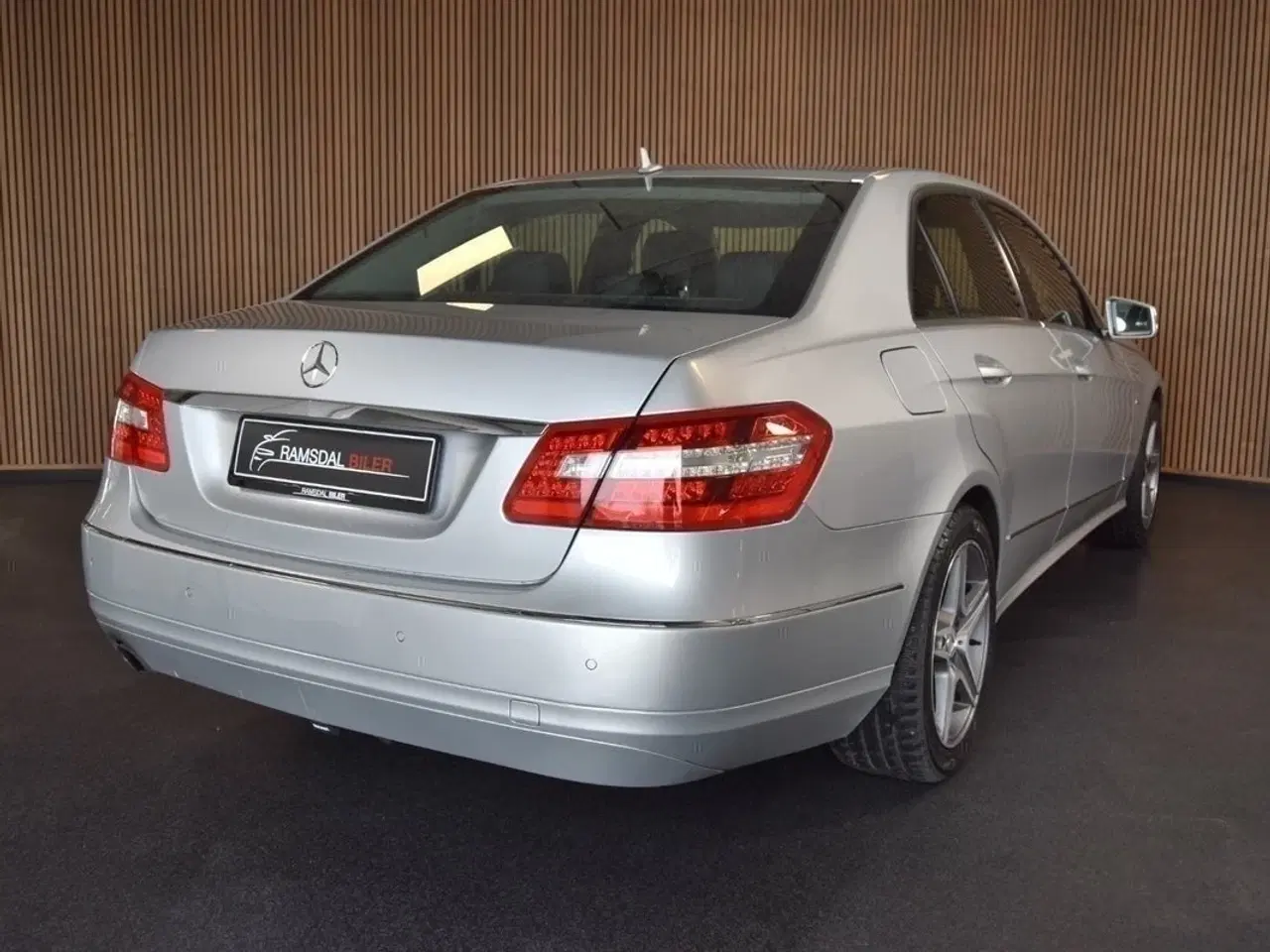 Billede 4 - Mercedes E250 1,8 CGi Elegance aut. BE