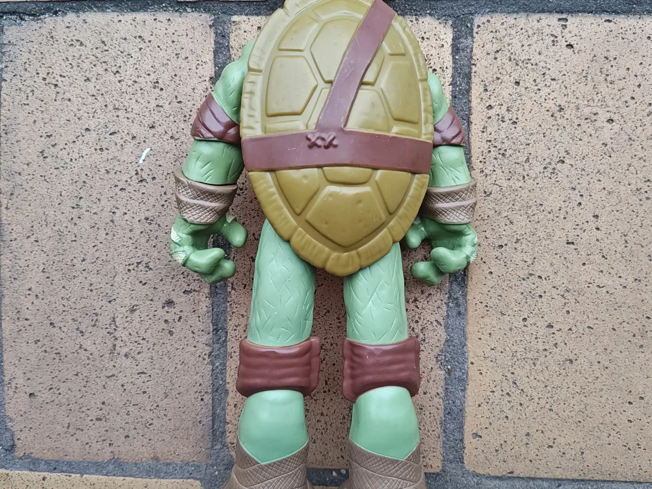 Billede 2 - Teenage Mutant Ninja Turtles Donatello Figur 28cm