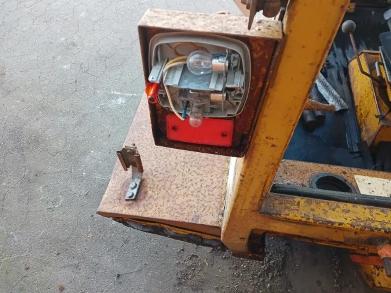 Billede 3 - Hydrema 805 Kabine