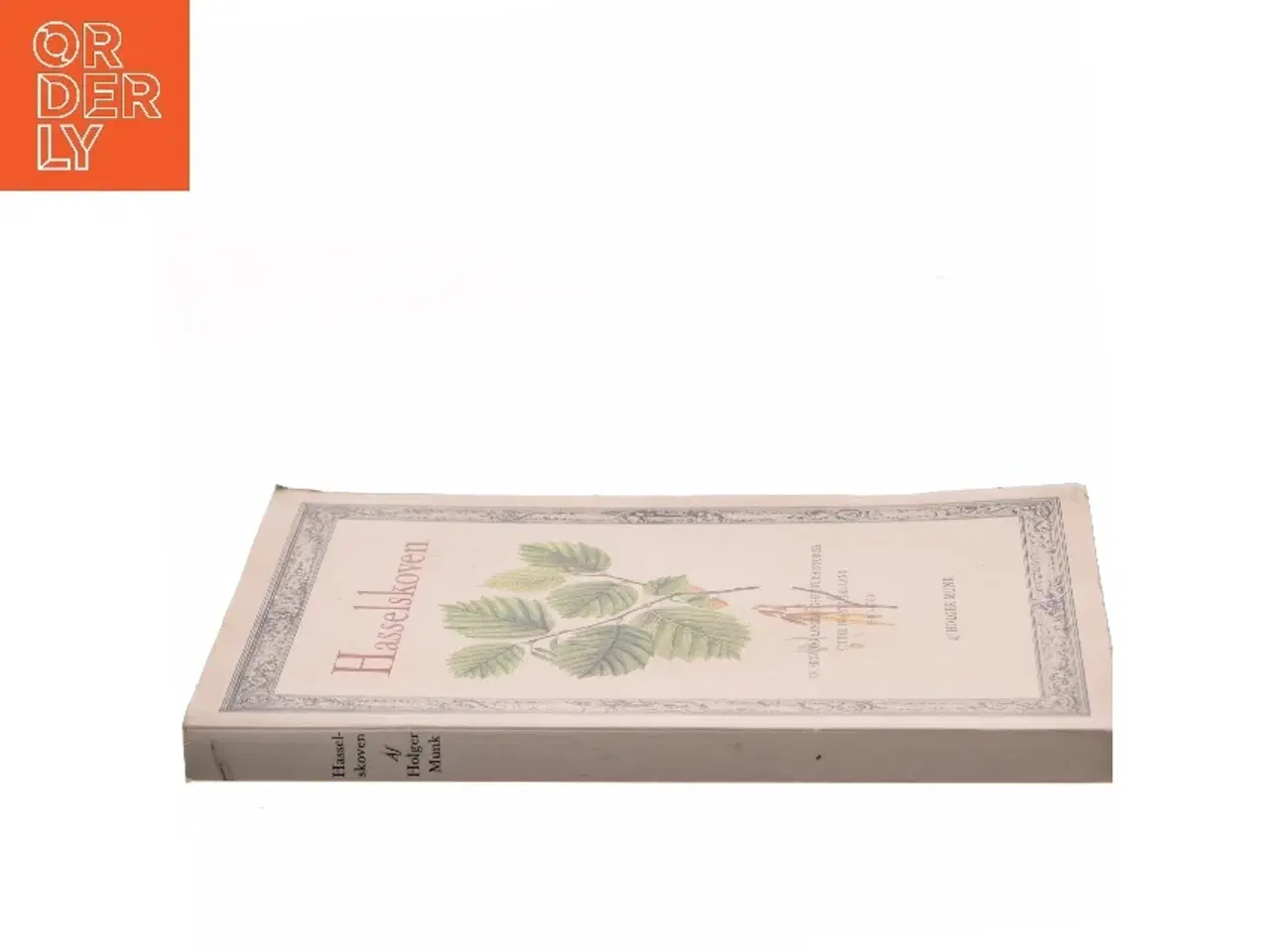 Billede 2 - Hasselskoven af Holger Munk (Bog)