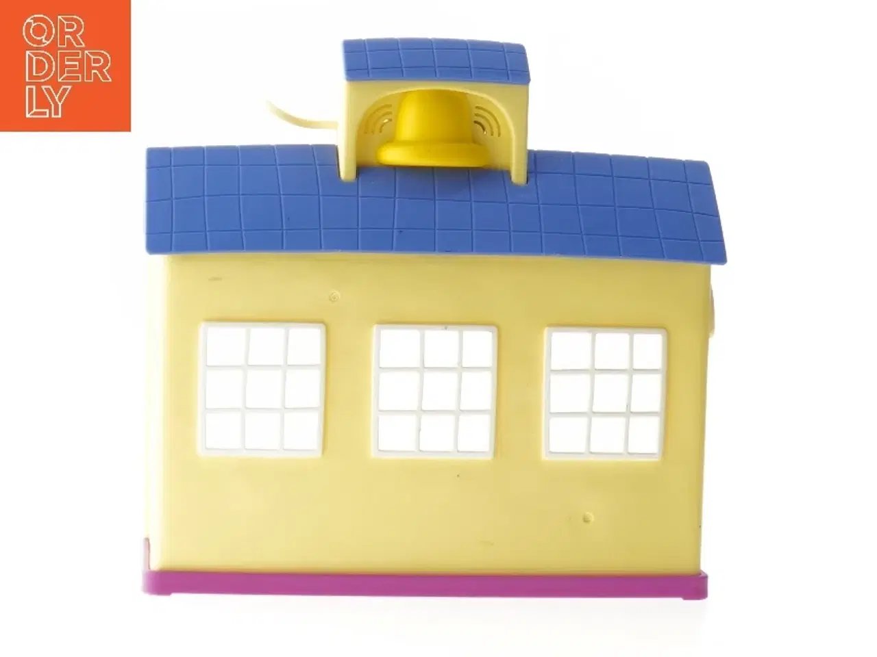 Billede 2 - Gurli Gris skole/legehus til børn (str. 20,5x21 cm)