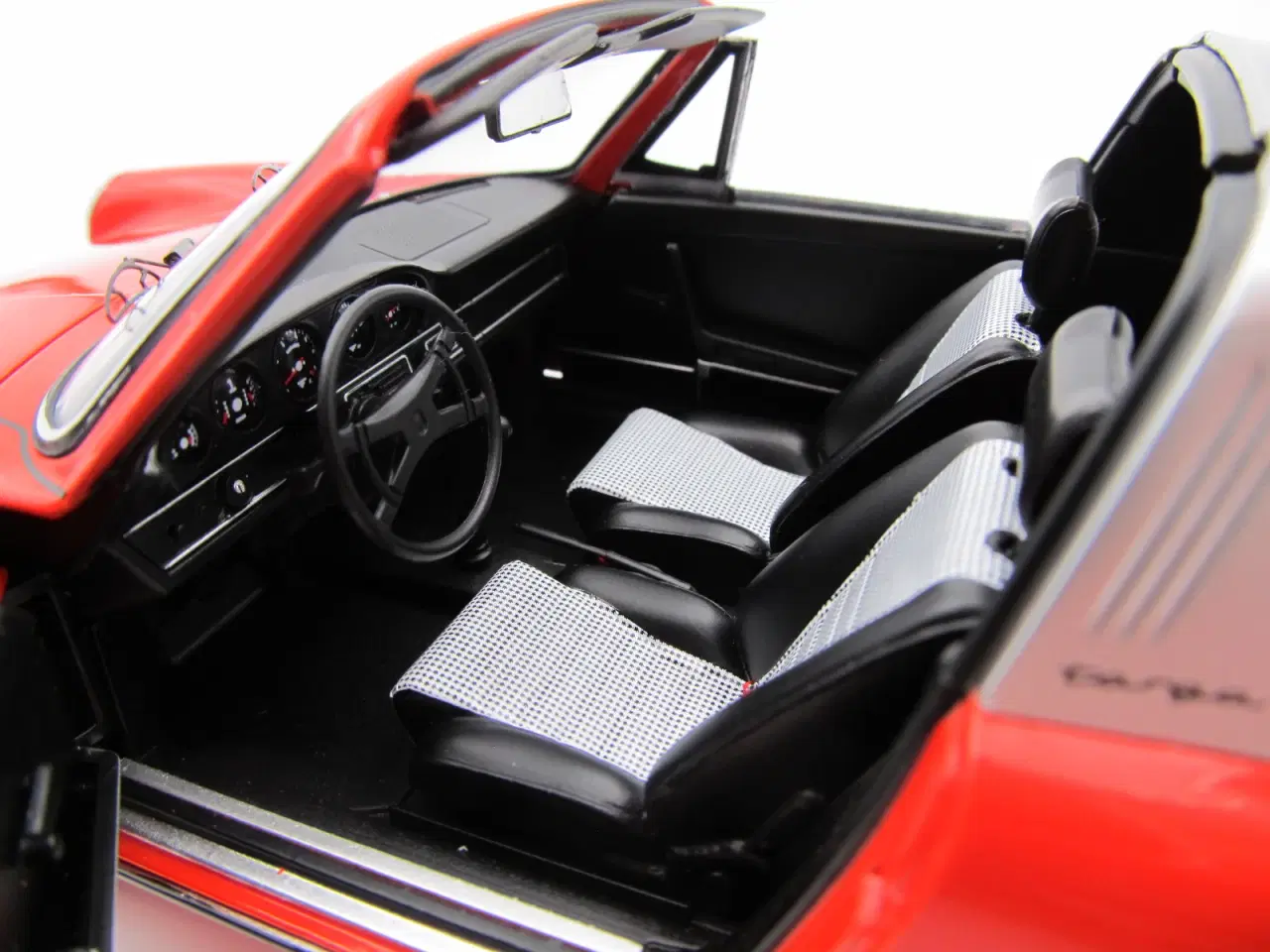 Billede 7 - 1973 Porsche 911 S Targa Limited Edition - 1:18 