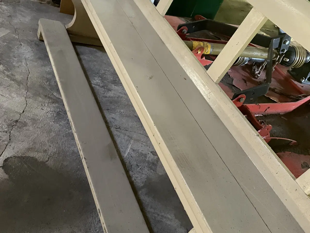 Billede 2 - Gammel kirkebænk