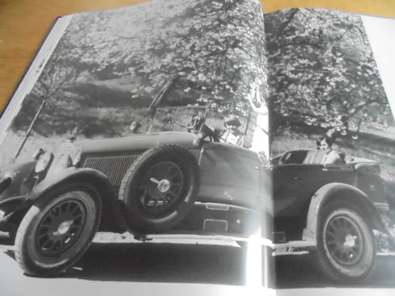 Billede 5 - Historien om Mercedes-Benz – stor og flot bog  