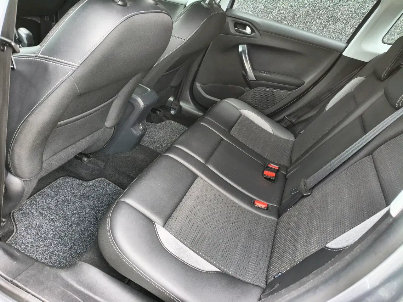 Billede 6 - Peugeot 2008 1,6 BlueHDi Allure 100HK