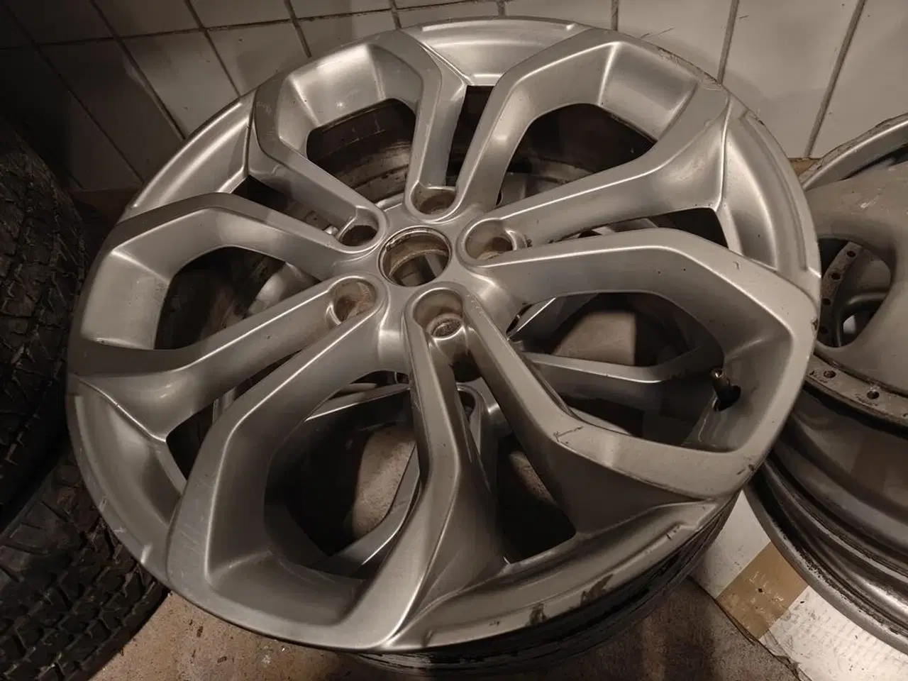 Billede 4 - 4 stk. fælge. Silverstone til RENAULT SCENIC (MOMSFRI)
