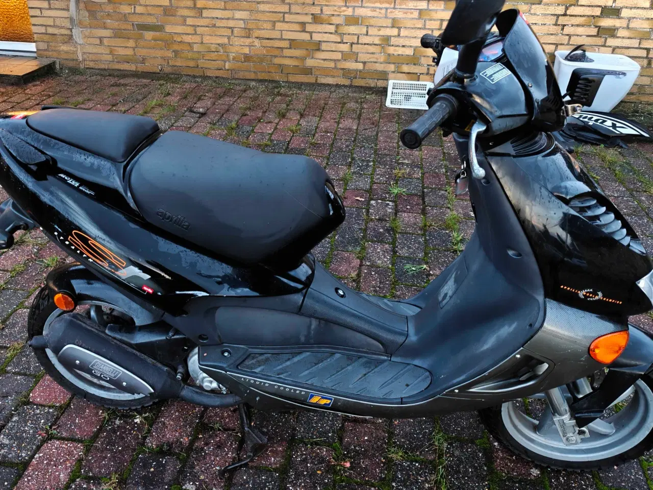 Billede 4 - Aprilia SR 50 ( Stealth ) Vandkølet 