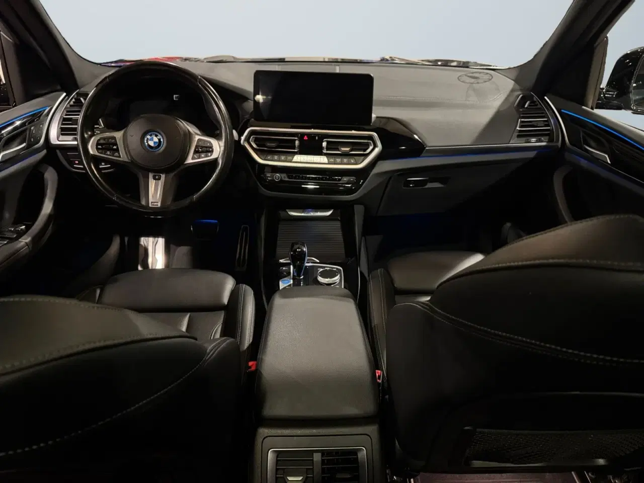 Billede 11 - BMW iX3 Charged