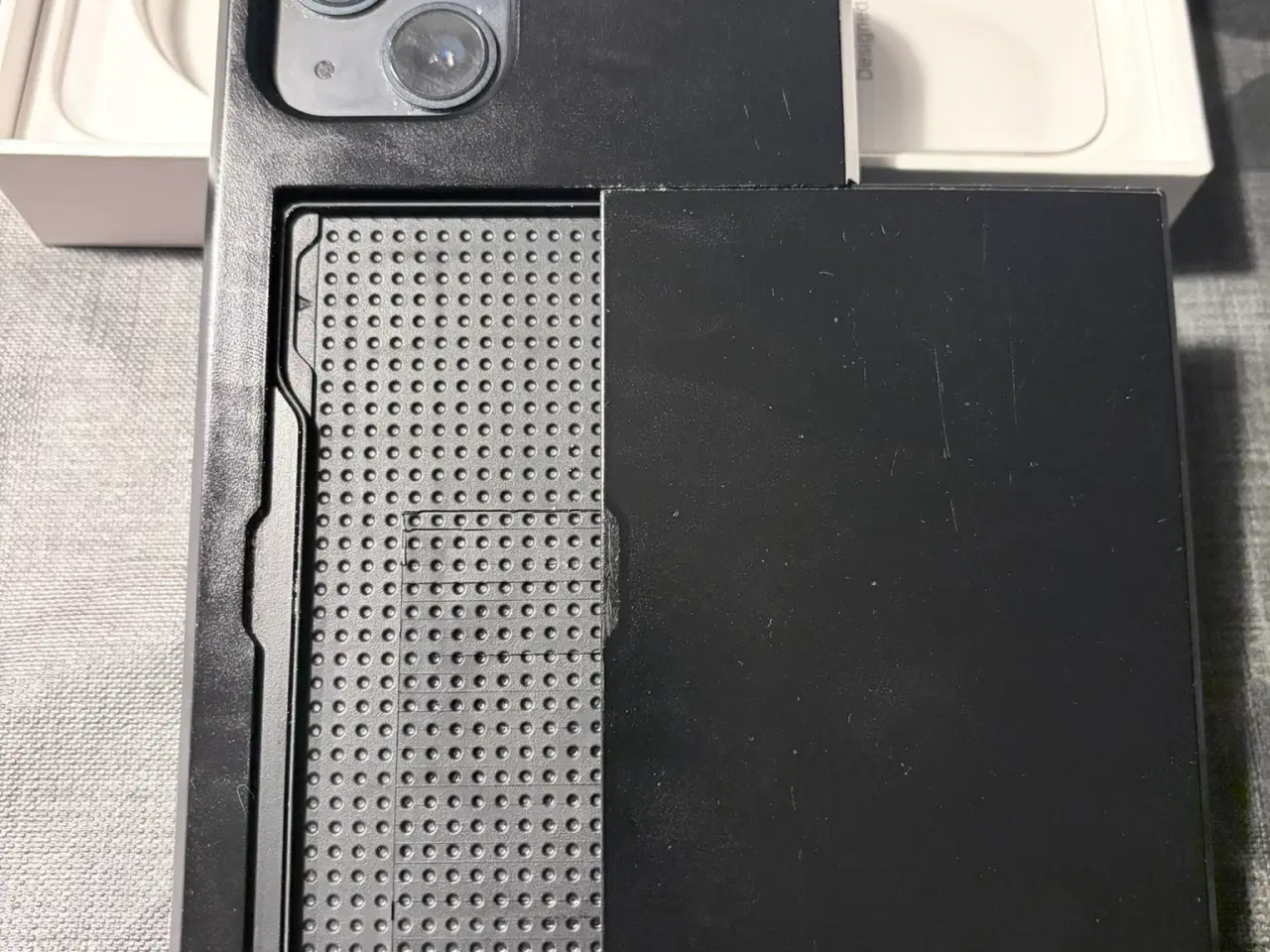 Billede 9 - Iphone 13 256gb + 2 cover  panzerglass med privacy