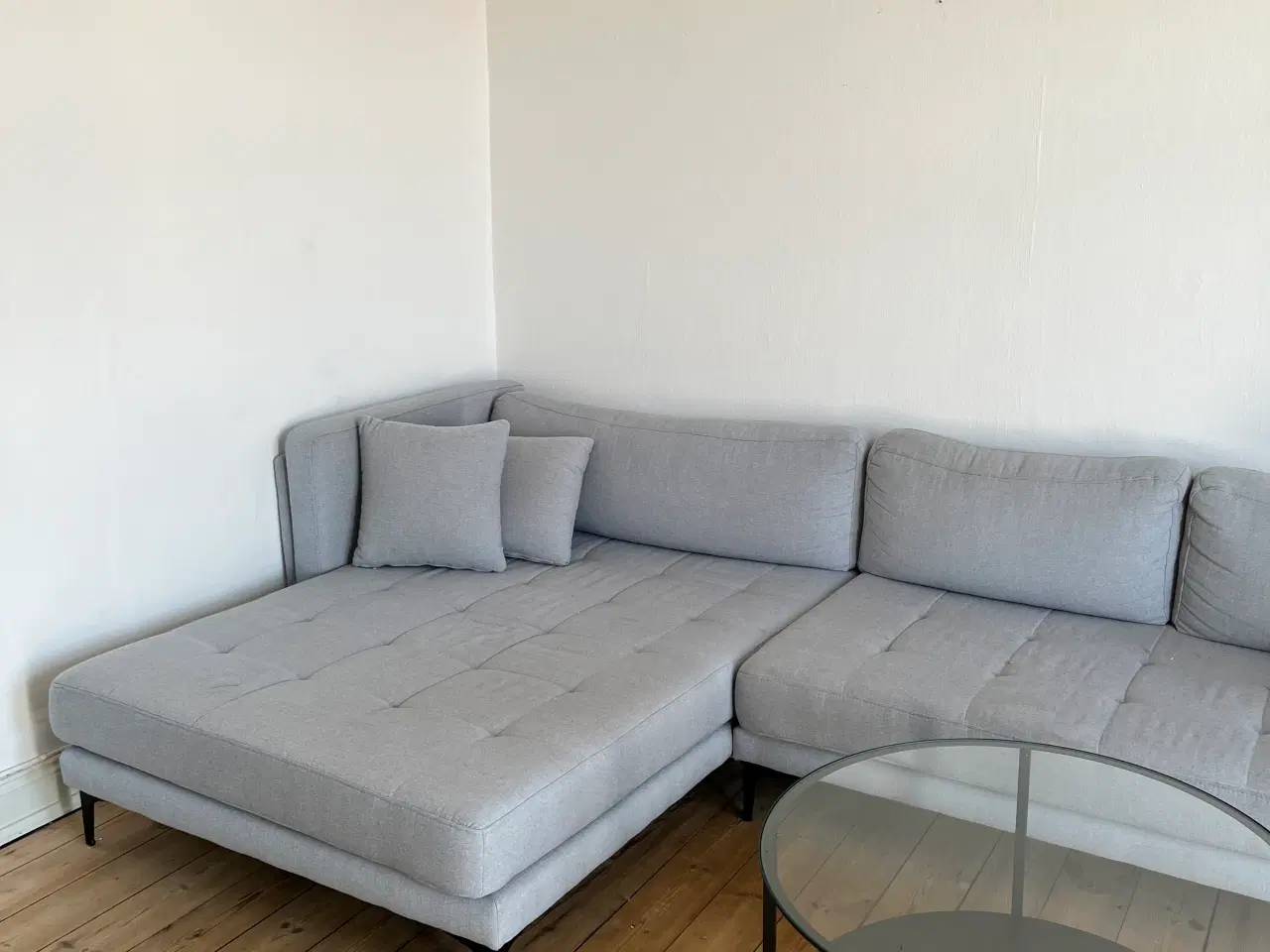 Billede 6 - Lys grå sofa i stof