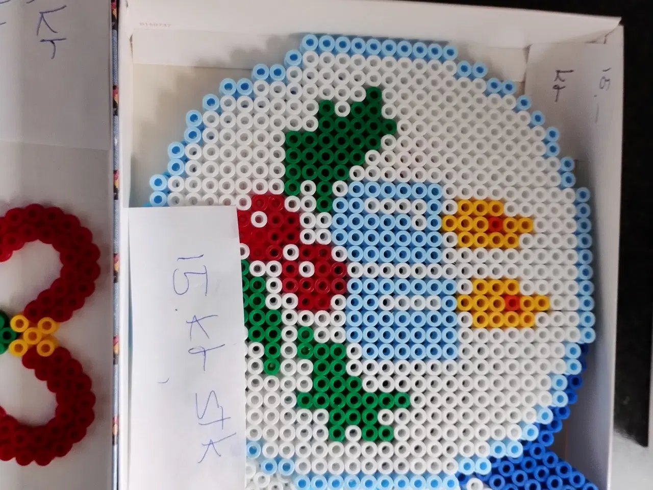 Billede 6 - Perler til ophæng m.m.