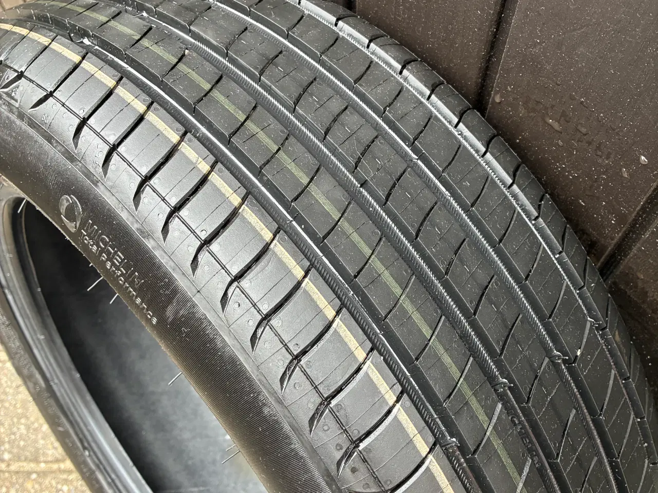 Billede 3 - 4 stk. nye Michelin sommerdæk 195/55 R 16
