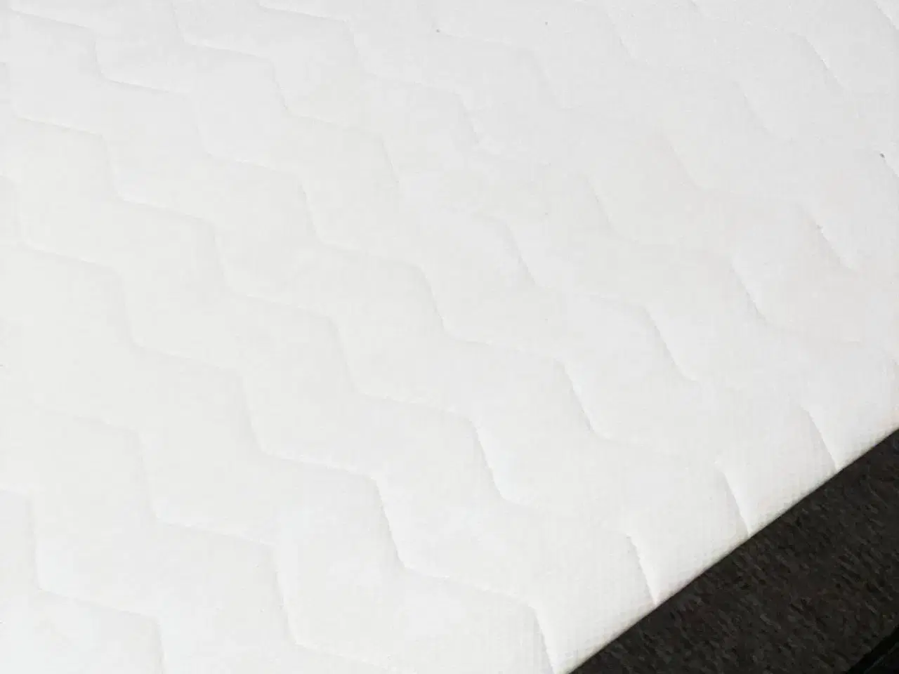 Billede 5 - Dreamzone kontinental seng 140×200 – meget lidt br