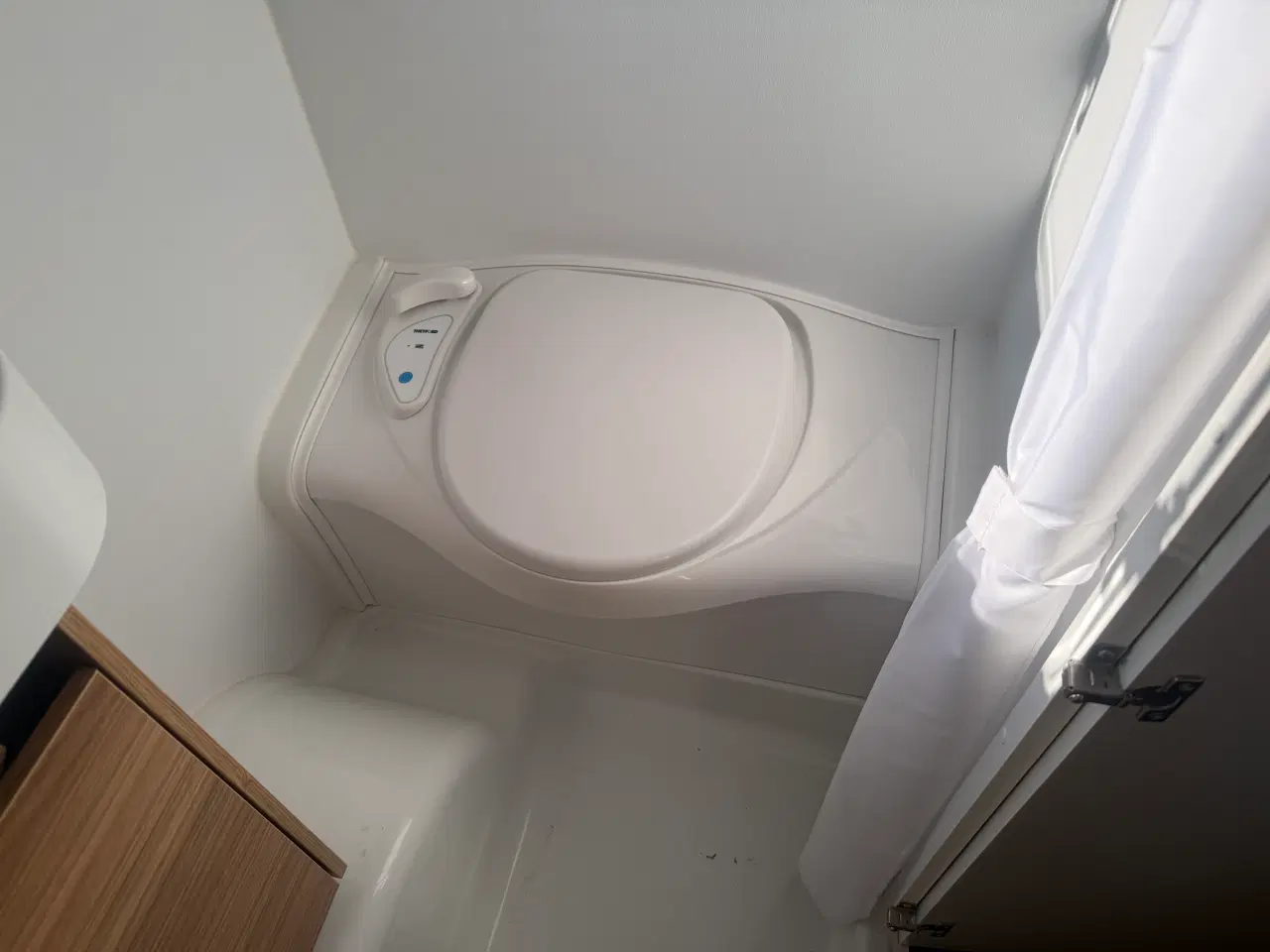Billede 13 - Adria action 391
