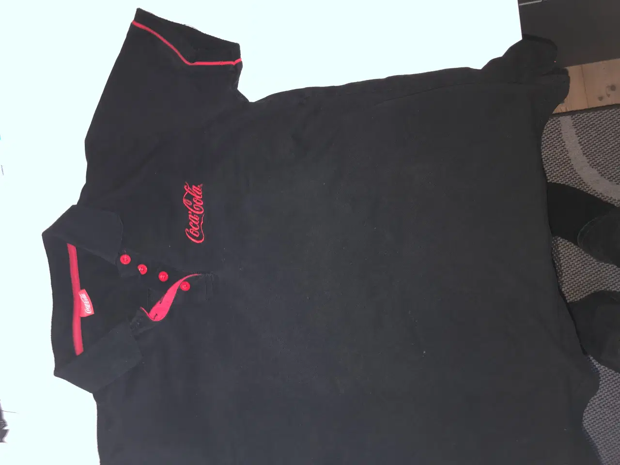 Billede 1 - Coca Cola T-shirt størrelse S og M