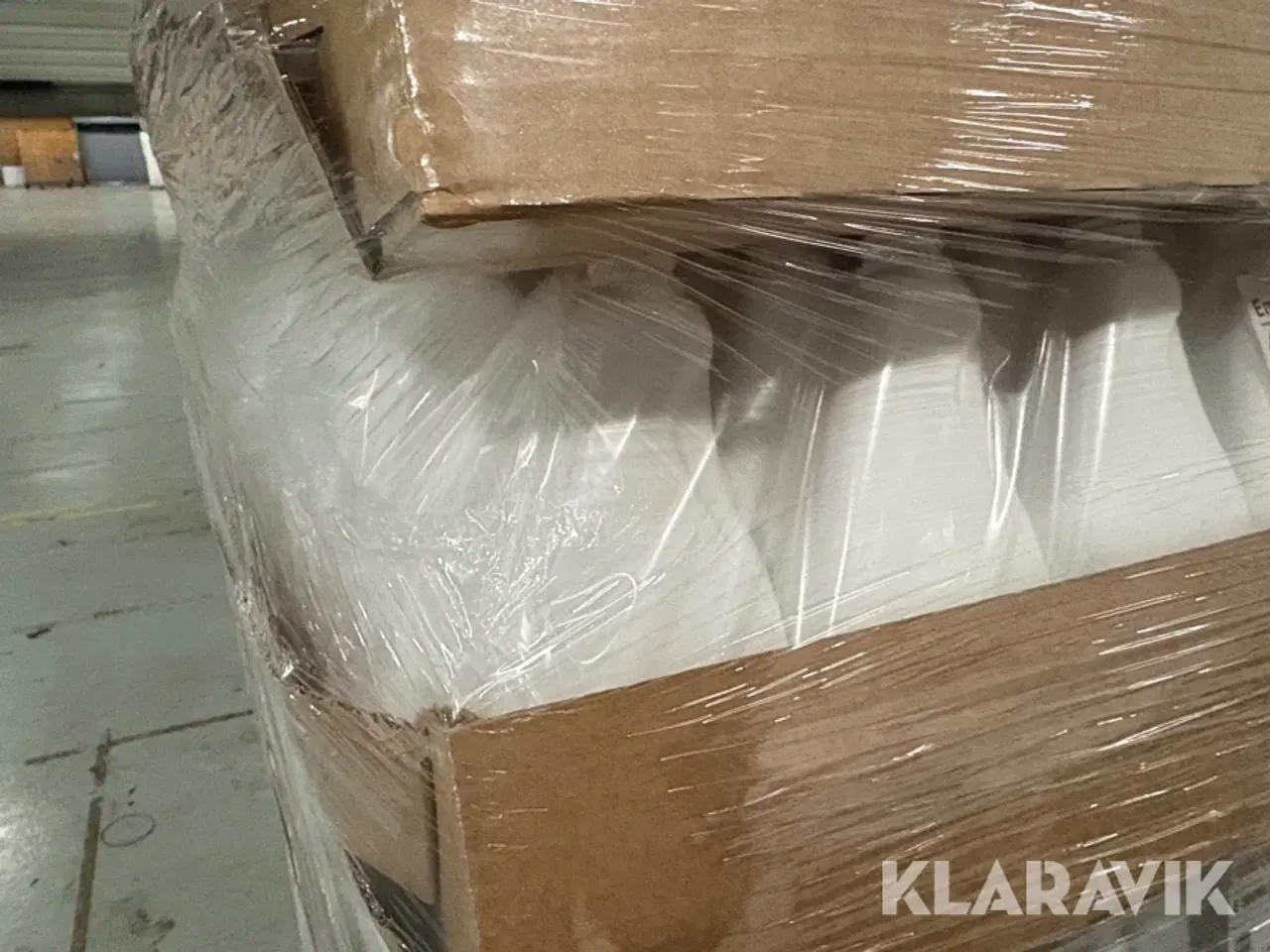 Billede 4 - Plastikflasker Enballator Mellerud AB 48E0050-281-968L - 2 paller af 960