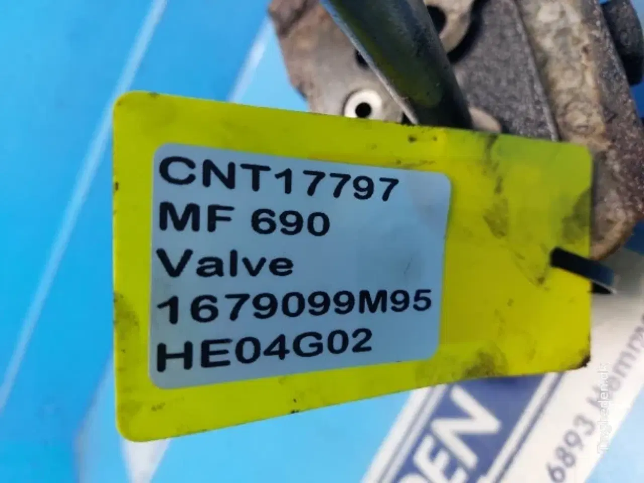 Billede 11 - Massey Ferguson 690 Ventil 1679099M95