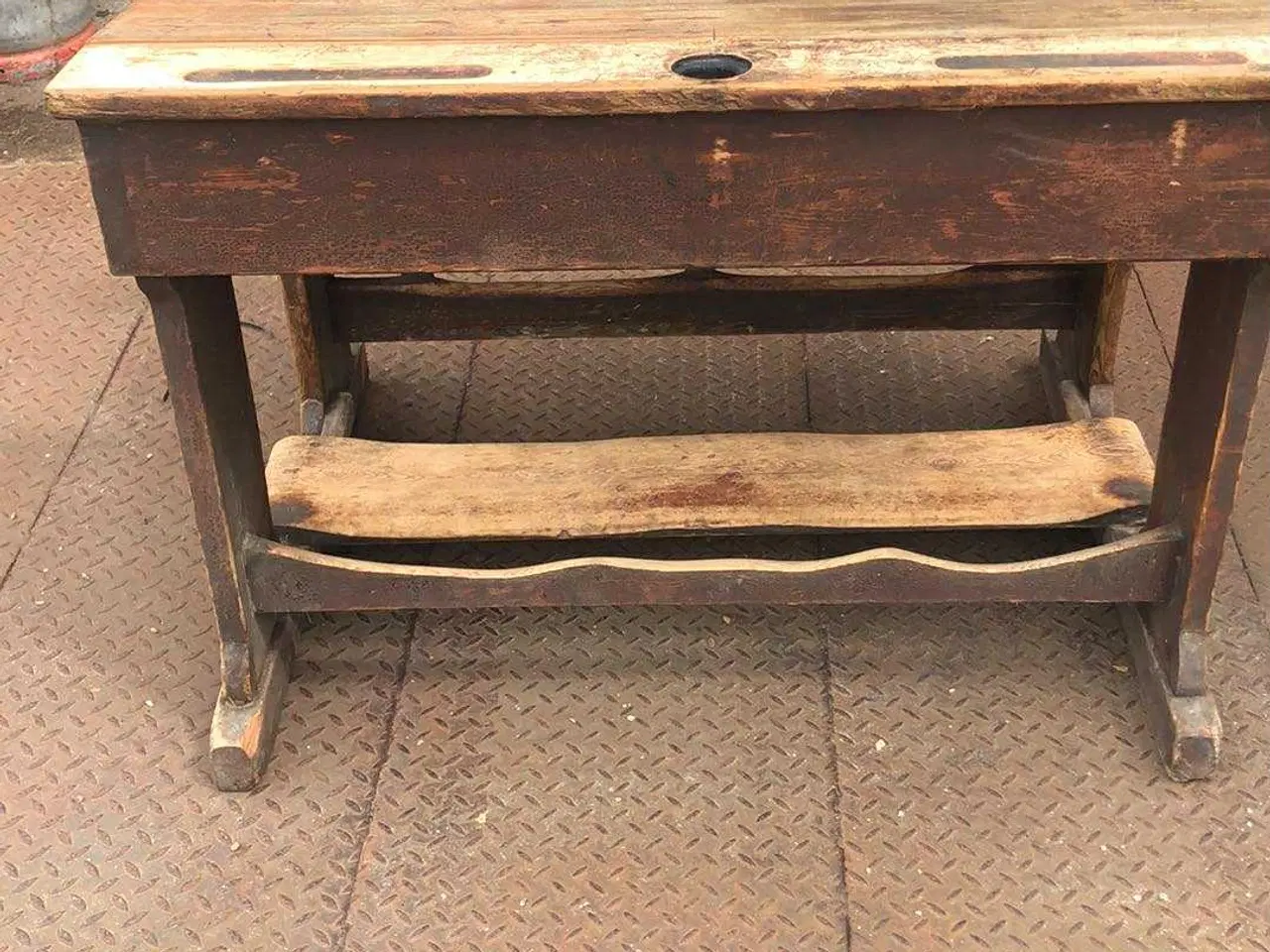 Billede 2 - Skolepult