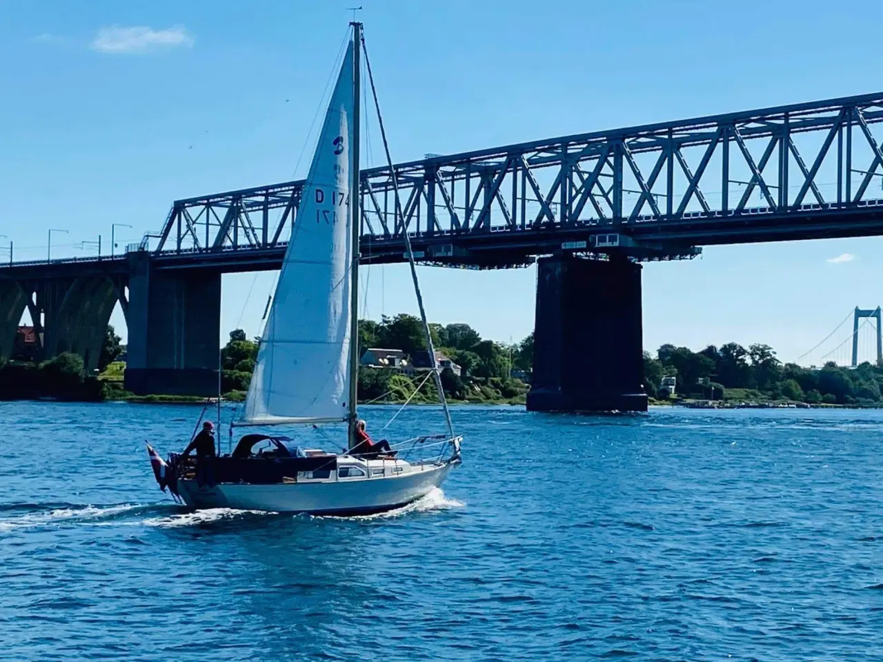 Billede 1 - Velholdt Bianca 27 med nyere motor