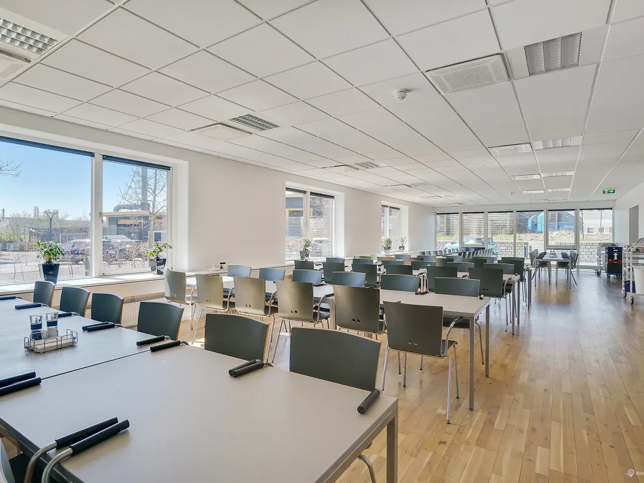 Billede 4 - Ledige kontorlejemål i flot ejendom