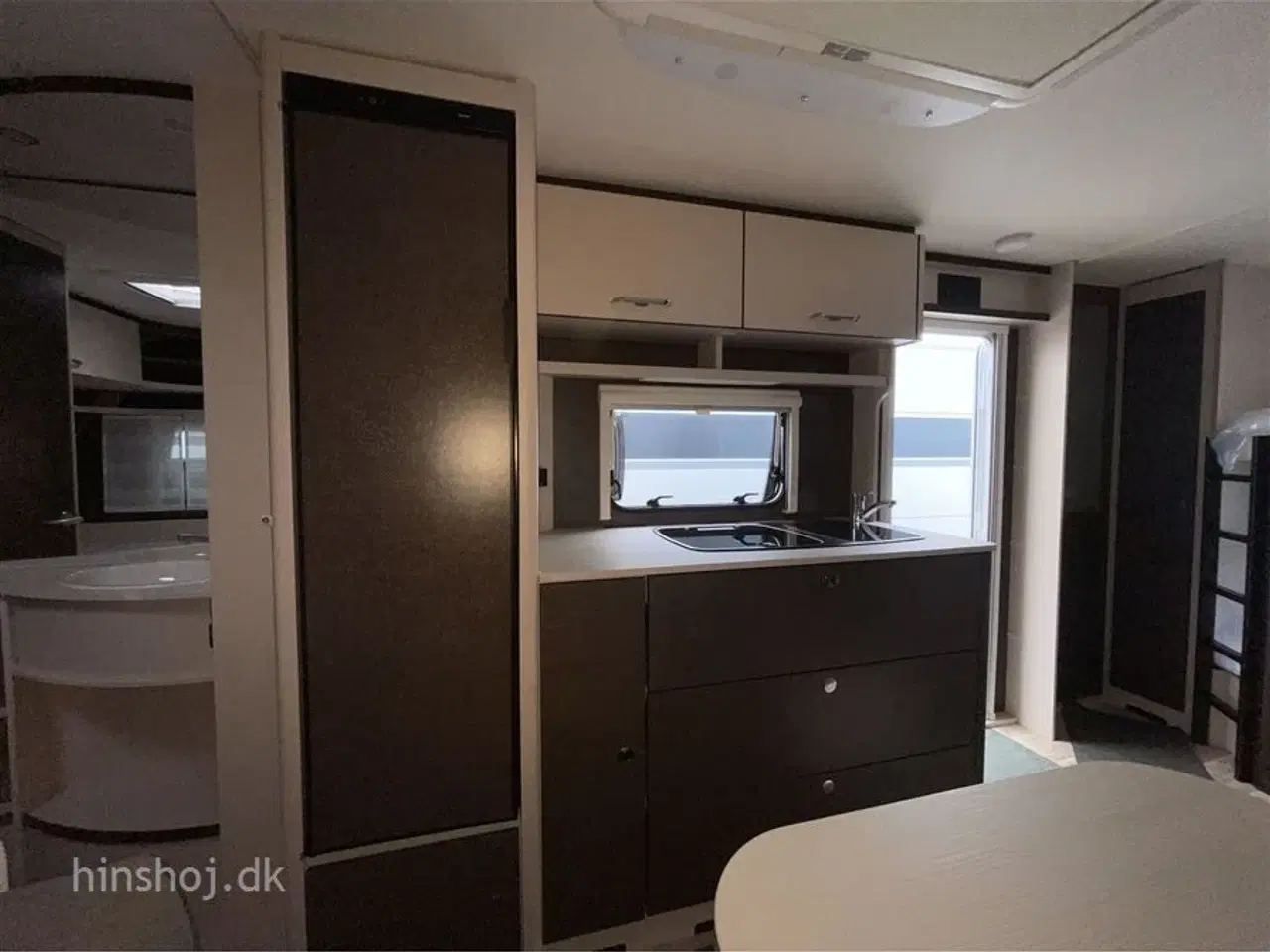 Billede 11 - 2023 - Dethleffs C´GO 565 FMK   Dejlig køjevogn med 2 køjer og dobbeltseng fra Hinshøj Caravan A/S