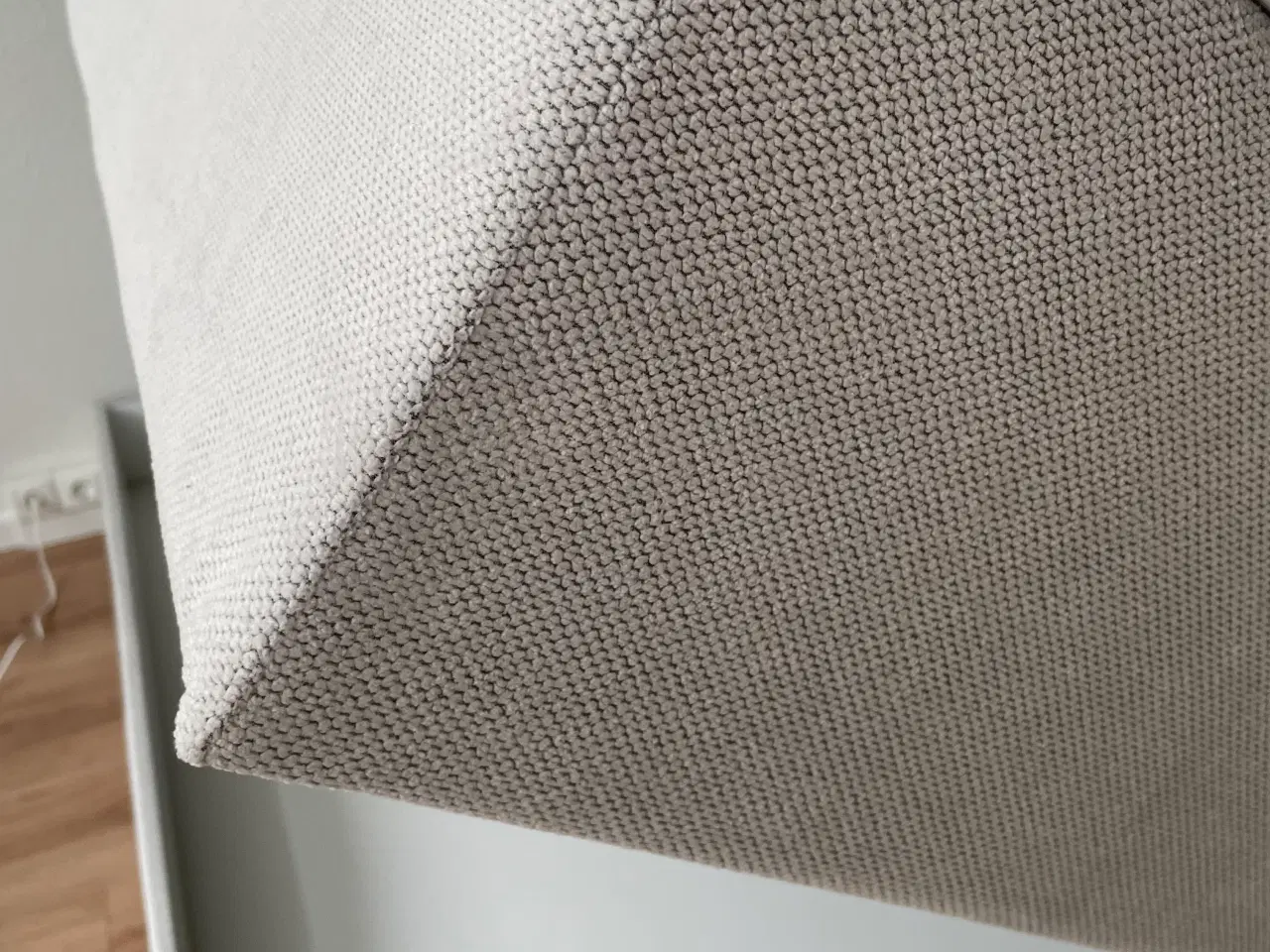 Billede 4 - Boxseng med opbevarings understel