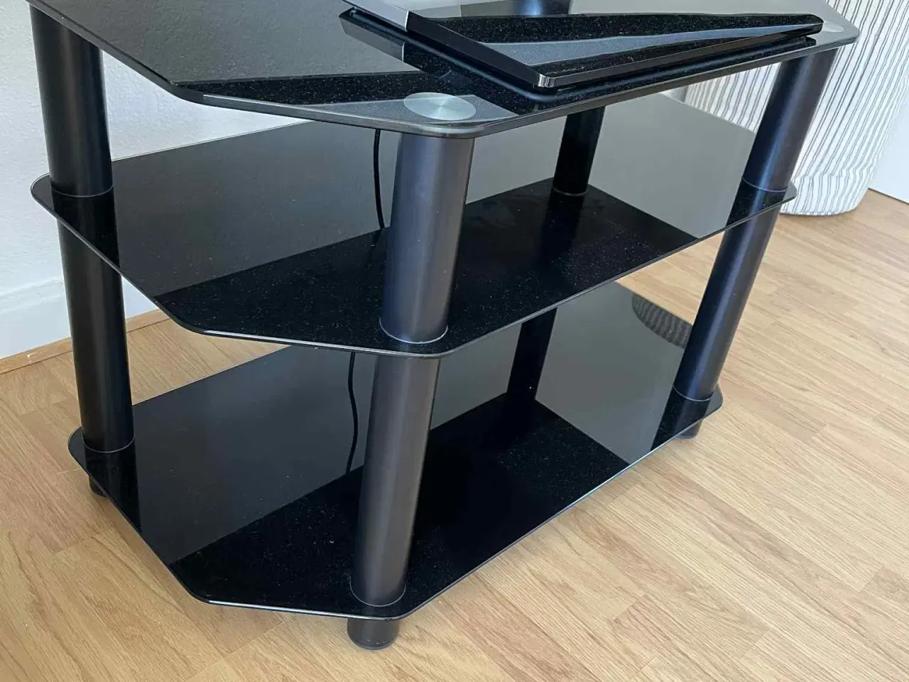 Billede 3 - TV Bord, Glas, Sort