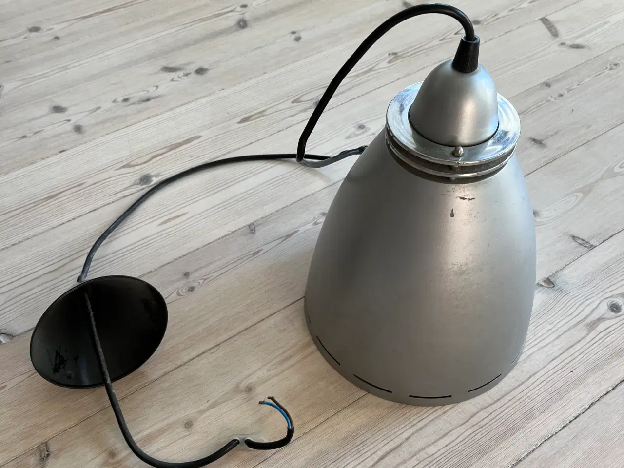 Billede 1 - Lampe