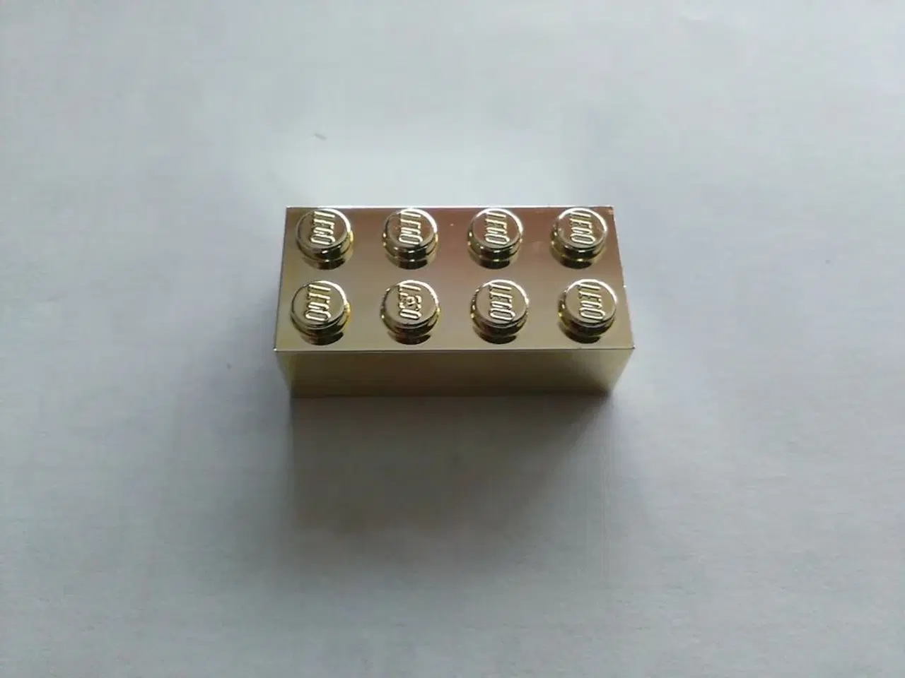 Billede 2 - Lego guldklods.