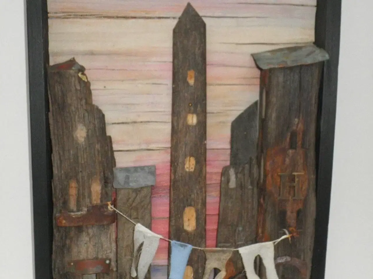 Billede 1 - Trærelief af Erik Andersen