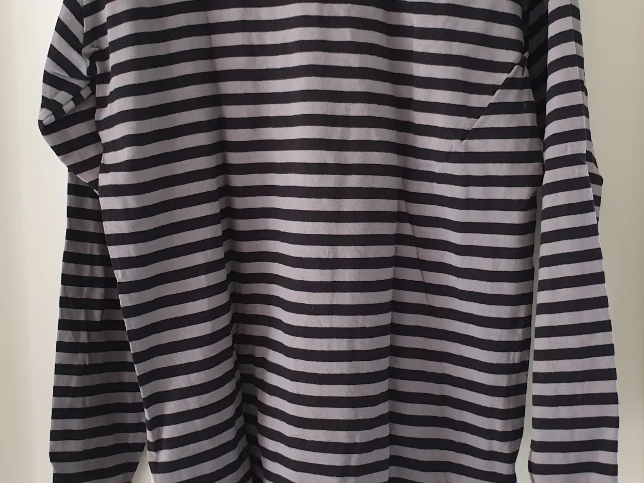 Billede 2 - Brand RELAXED OUTFIT"