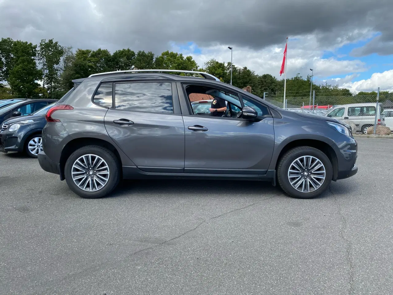 Billede 3 - Peugeot 2008 1,2 e-Vti Active Connect 82HK