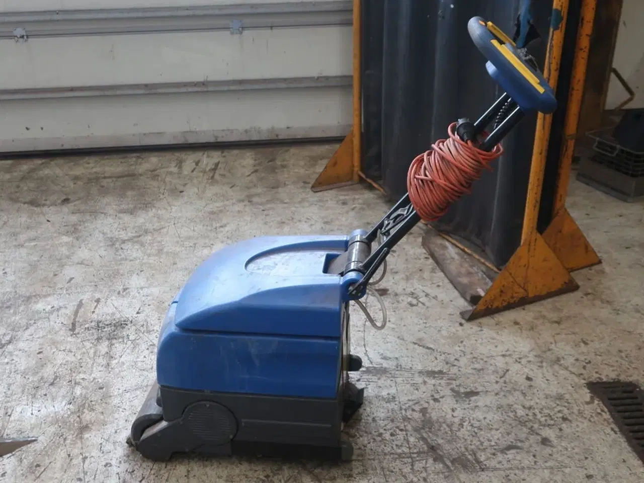 Billede 1 - Gulvvasker NILFISK ALTO SCRUBTEC 234 C